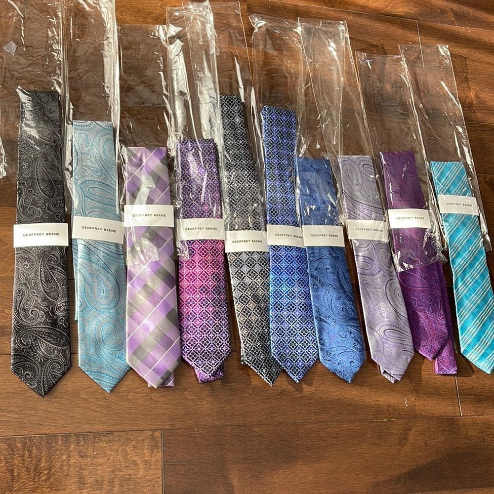 Geoffrey Beene Lot of 10 Mens Ties . NEW . Retails $450